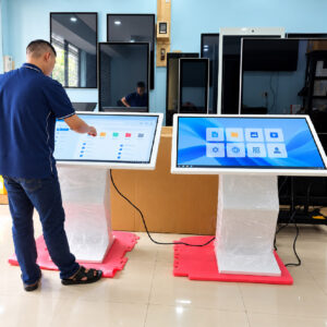 Touch Screen Kiosk 55Inch
