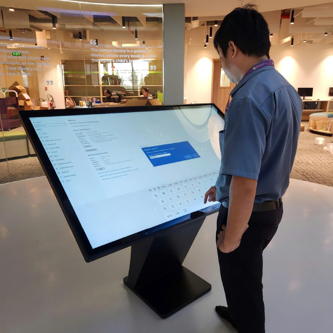 75-Inch K Shaped Touch Screen Kiosk Preview