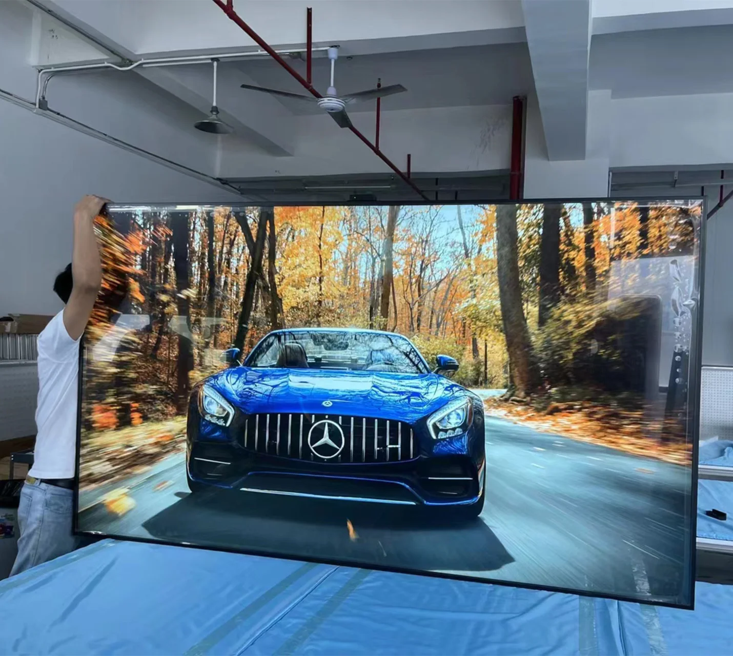 Viewix Factory Manufacturing and Quality Assurance for 15.6-Inch K Shaped Touch Screen Kiosk